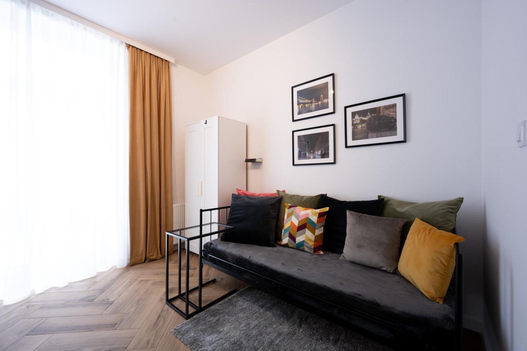 Native Apartments Pulaskiego 6 Kraków Zewnętrze zdjęcie